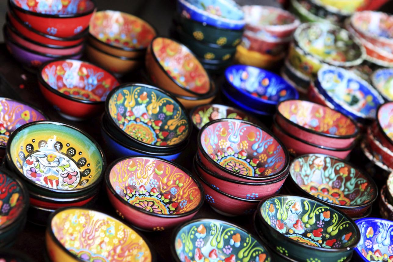 Choose from mosaic lamp designs